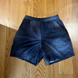 Lululemon pace breaker 7’ shorts (size small)